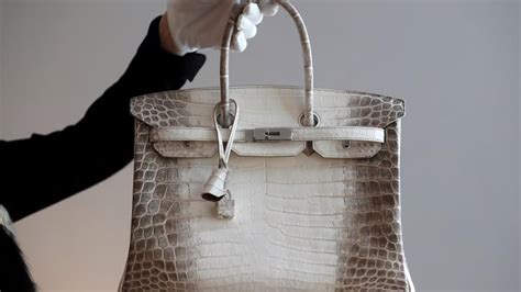 bolso mas caro de hermes|El bolso Birkin: historia, curiosidades, dónde .